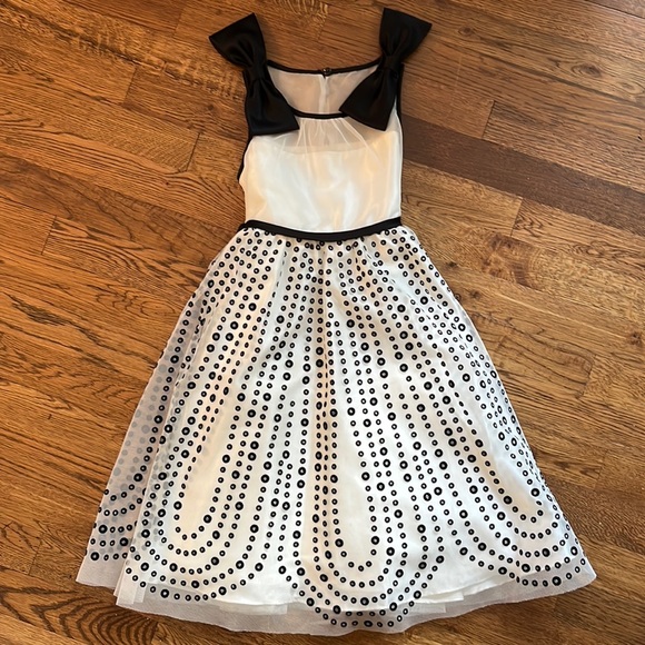 iris & ivy Other - Iris and Ivy Party dress